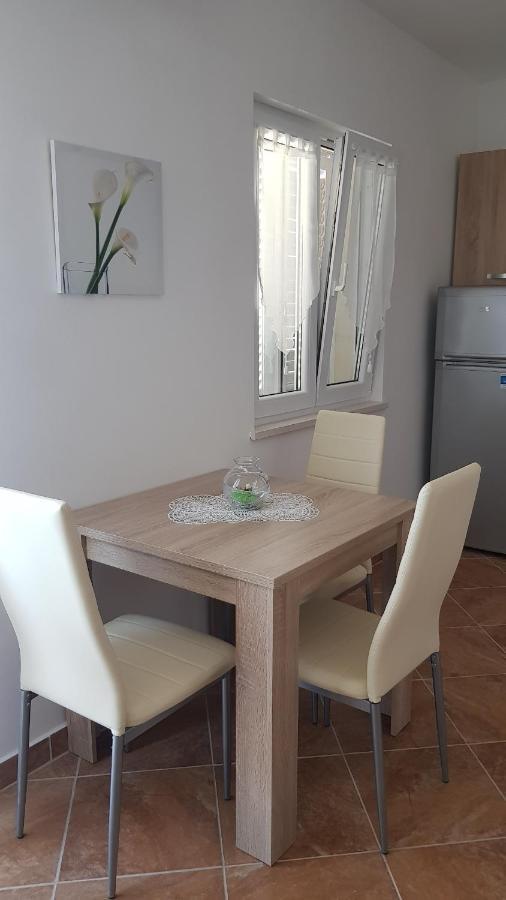 Apartment Ruzica Mirca (Brac)
