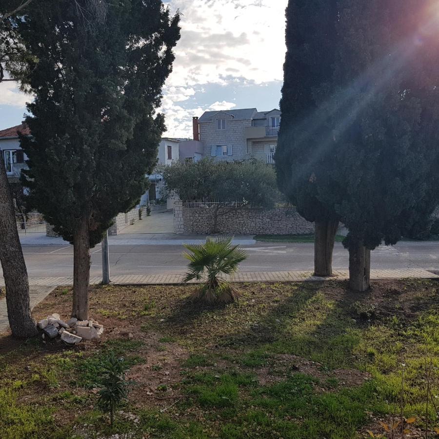 Ruzica Mirca (Brac)