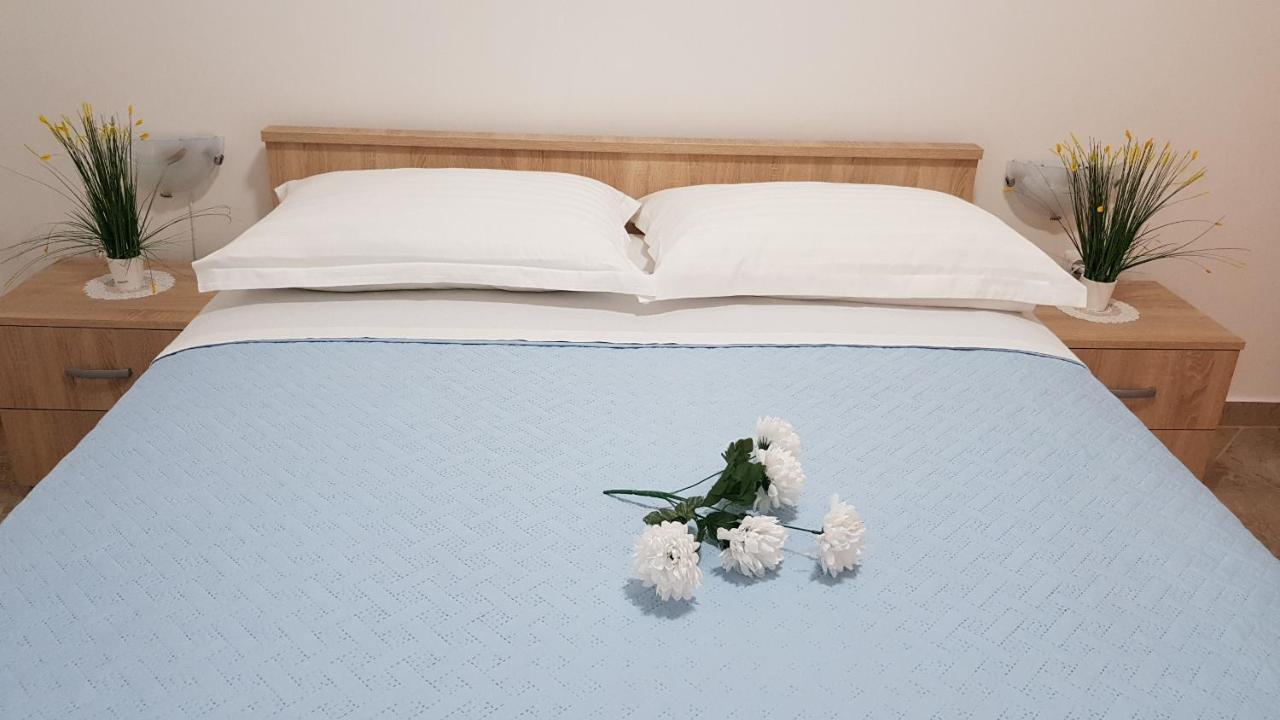 Ruzica Apartment