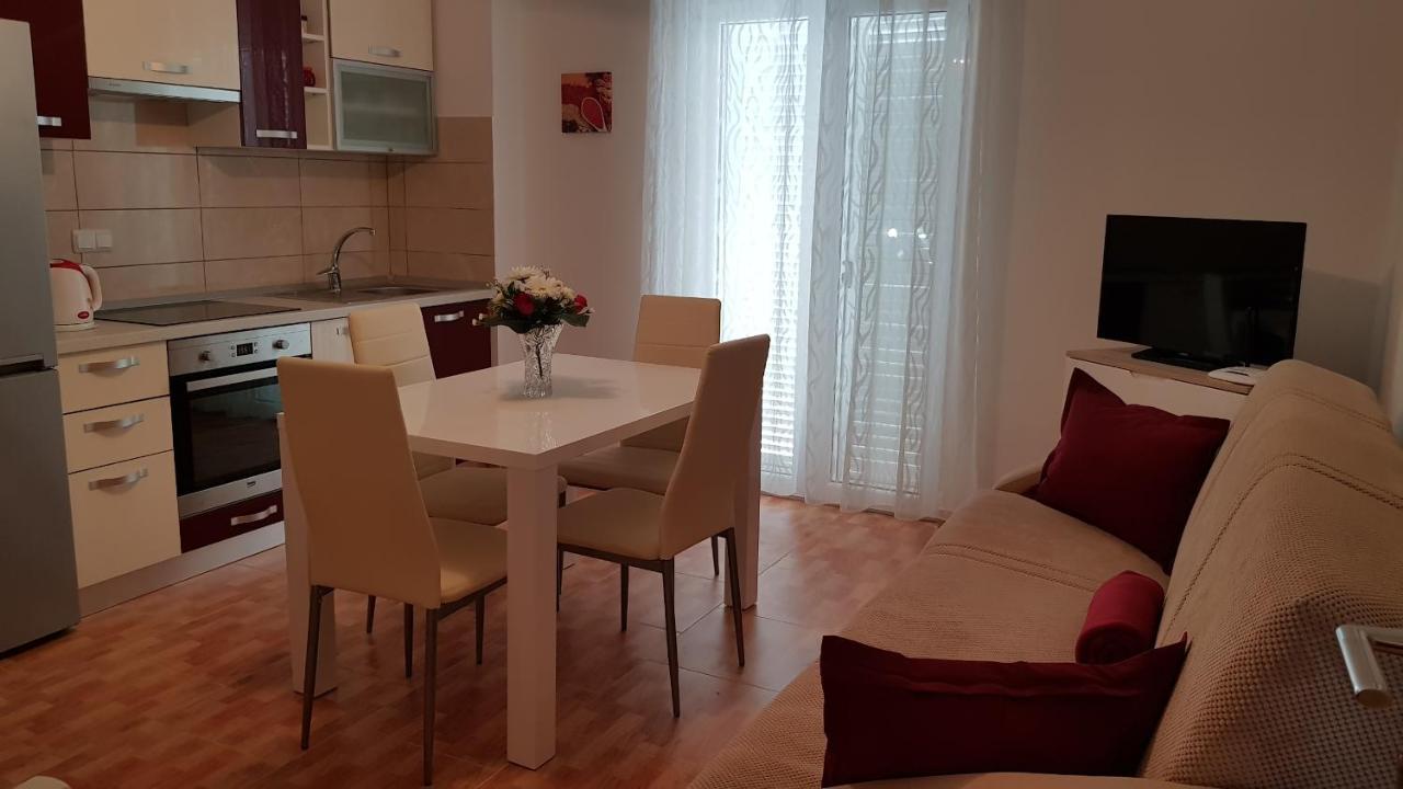 Apartment Ruzica *